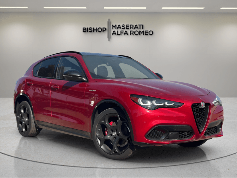 2024 Alfa Romeo Stelvio - Image 1