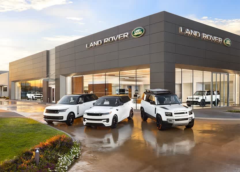2023 Land Rover Range Rover Sport - Image 1