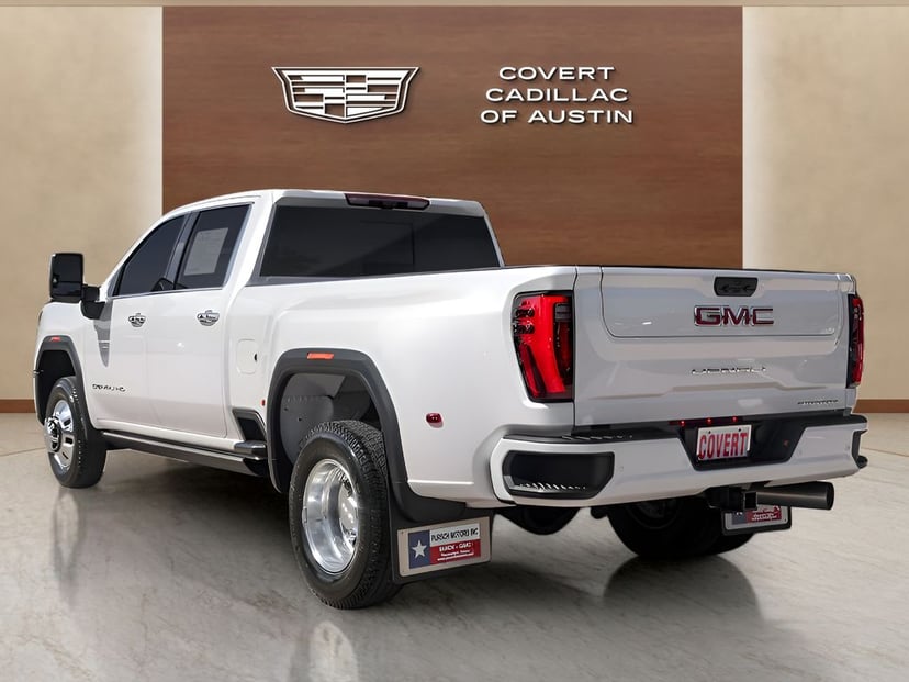 2024 GMC Sierra - Image 2