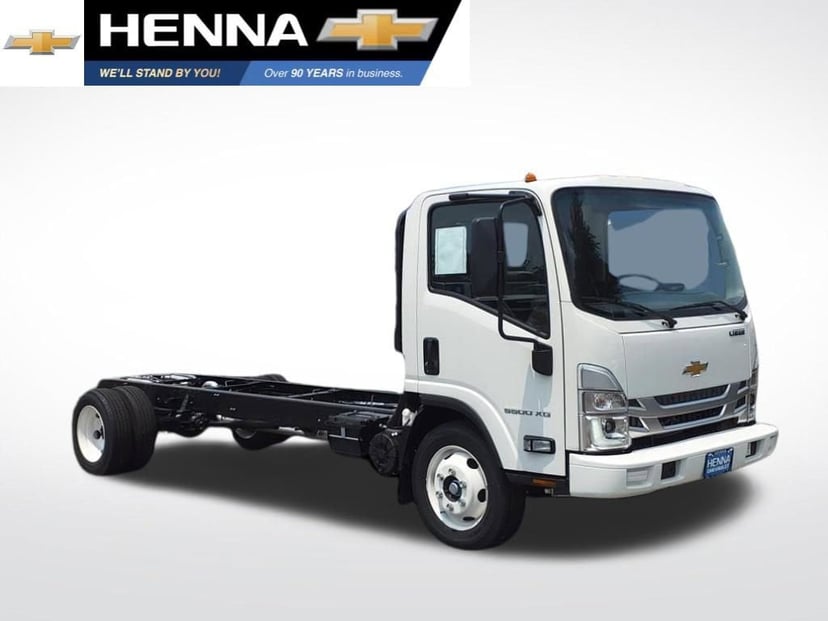 2025 Chevrolet Low Cab Forward - Image 2