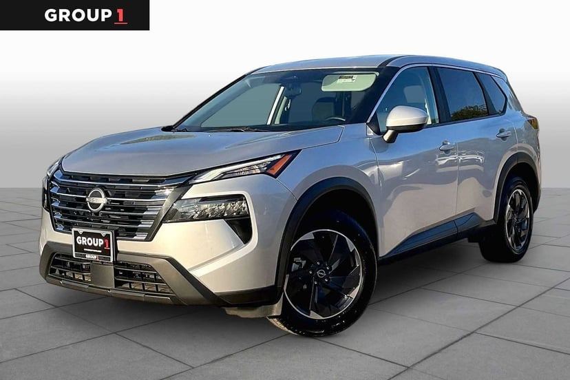 2025 Nissan Rogue - Image 1
