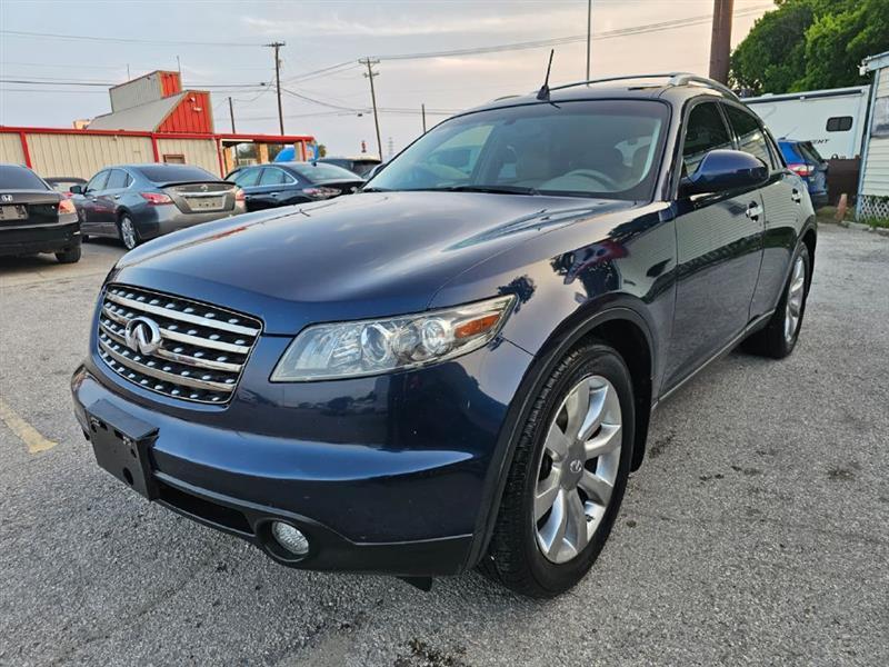 2005 Infiniti FX35 - Image 2