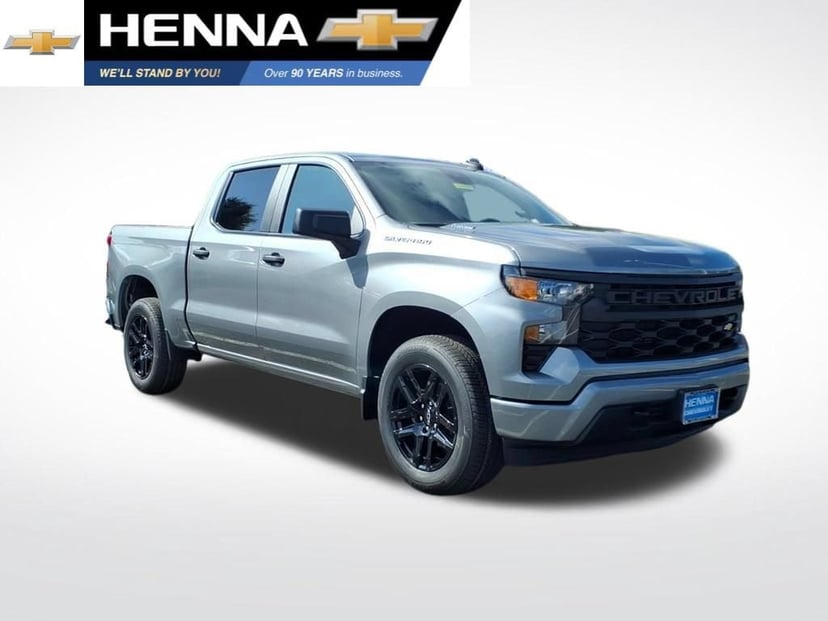 2026 Chevrolet Silverado 1500 - Image 2
