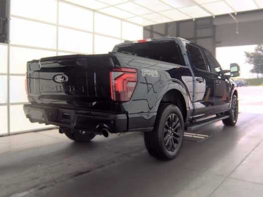 2025 Ford F-150 - Image 3