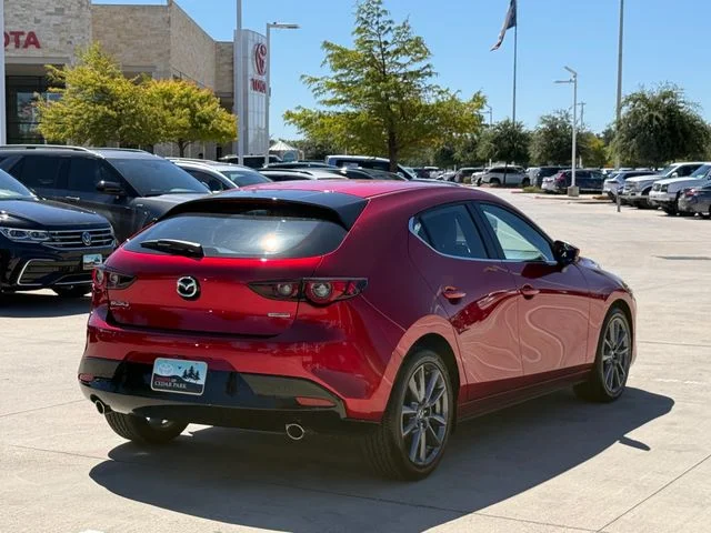 2023 Mazda Mazda3 - Image 3