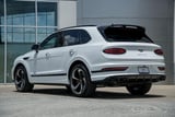 2025 Bentley Bentayga - Preview 3