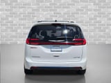 2023 Chrysler Pacifica - Preview 5