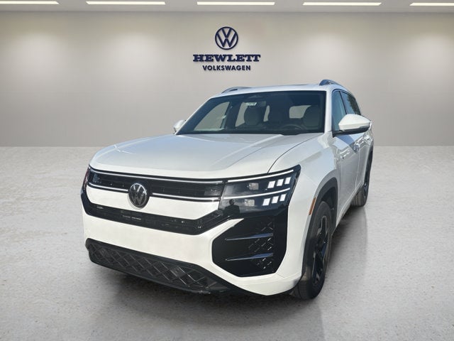 2027 Volkswagen Atlas - Image 1