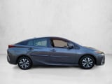 2017 Toyota Prius - Preview 3