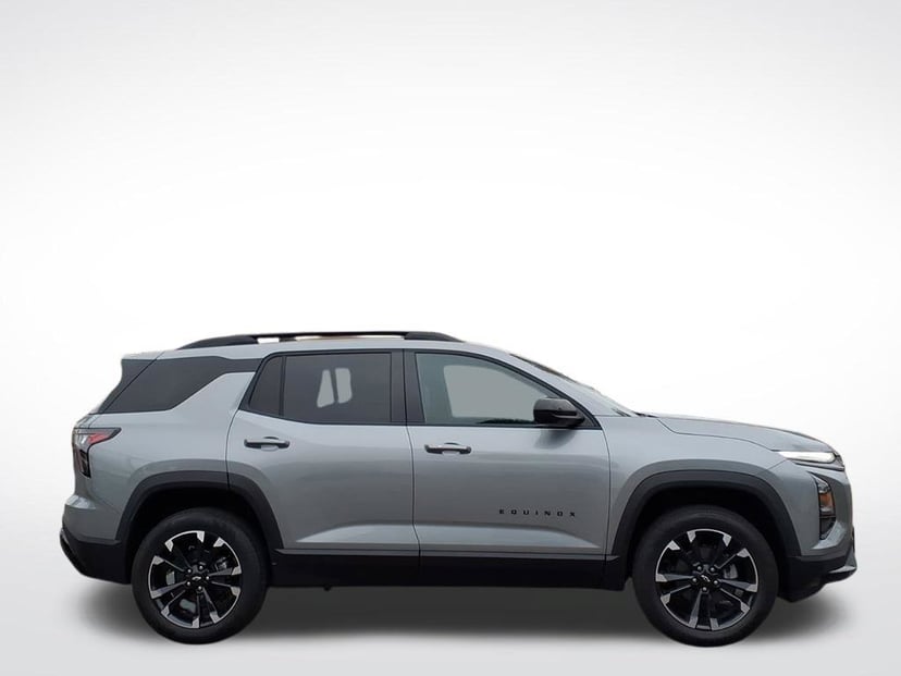 2027 Chevrolet Equinox - Image 1
