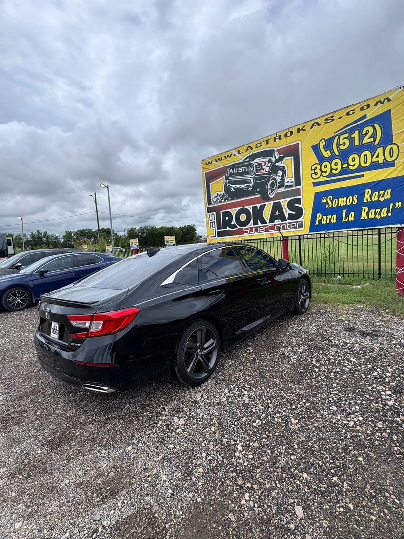 2018 Honda Accord - Image 2