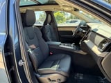 2025 Volvo XC90 - Preview 10
