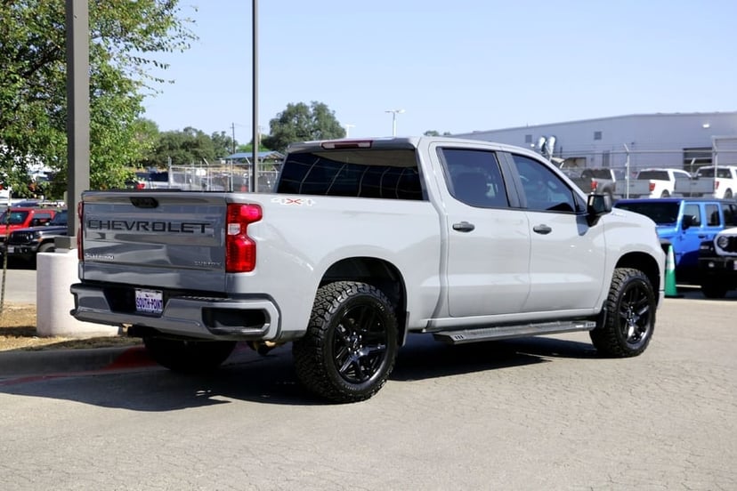 2024 Chevrolet Silverado 1500 - Image 1