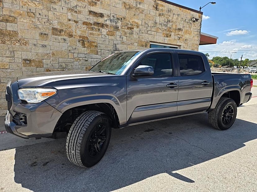 2019 Toyota Tacoma - Image 1