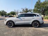 2026 Kia Sorento - Preview 3