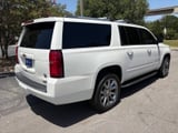2017 Chevrolet Suburban - Preview 3