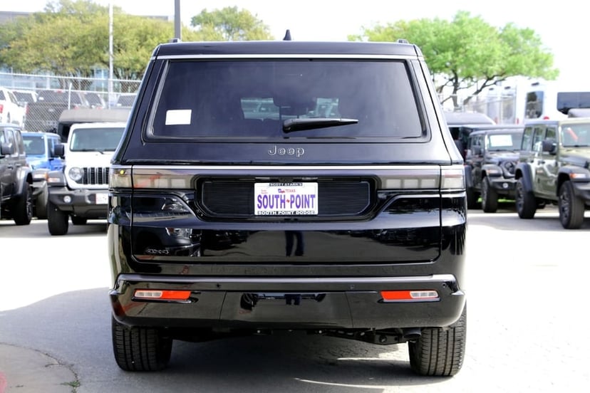 2026 Jeep Grand Wagoneer L - Image 3