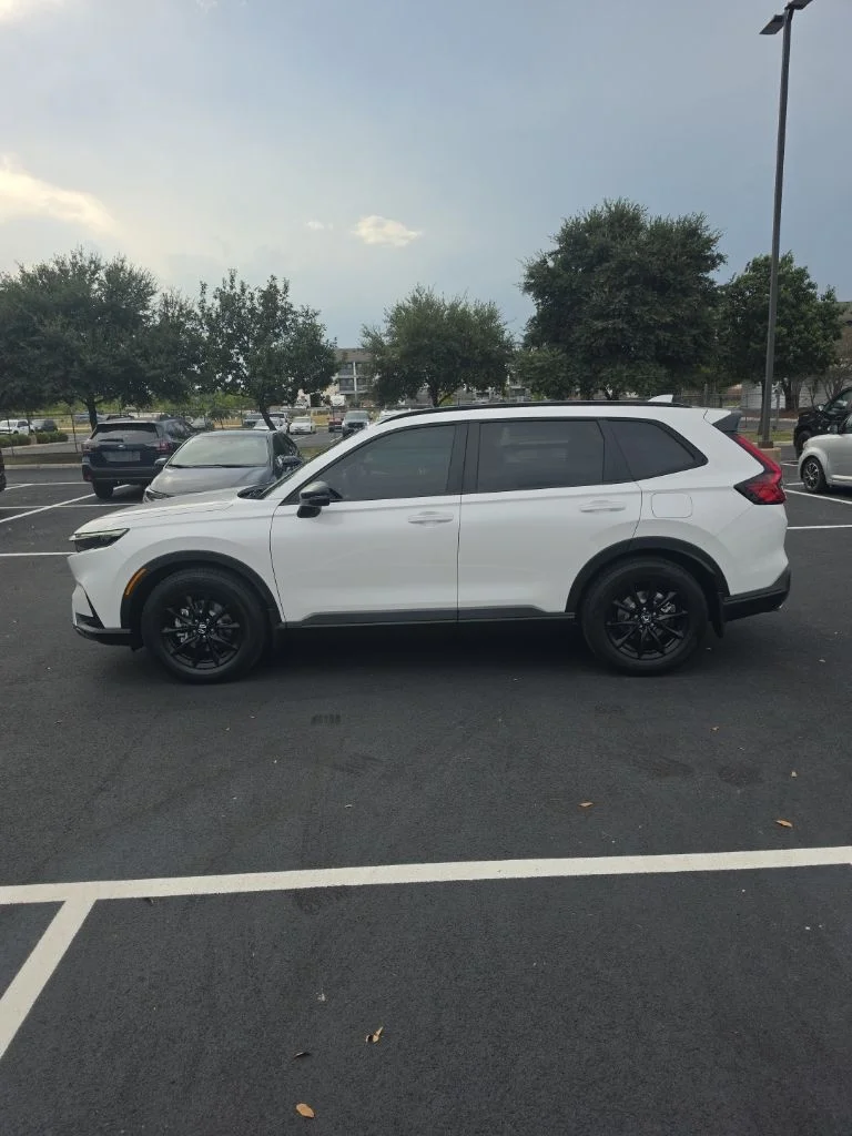 2026 Honda CR-V - Image 2