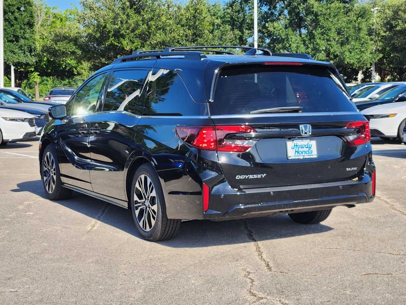 2026 Honda Odyssey - Image 3