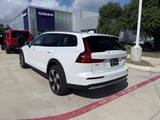 2026 Volvo V60 Cross Country - Preview 4