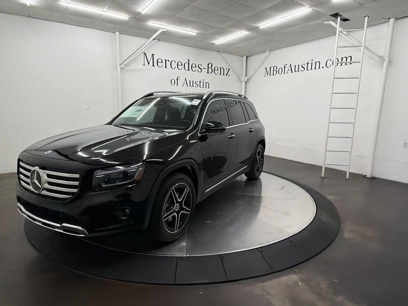 2026 Mercedes-Benz GLB - Image 1