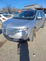 2013 Lincoln MKX - Preview 6