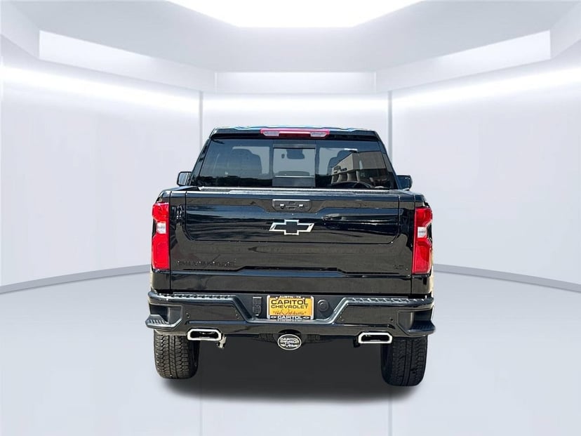 2026 Chevrolet Silverado 1500 - Image 3
