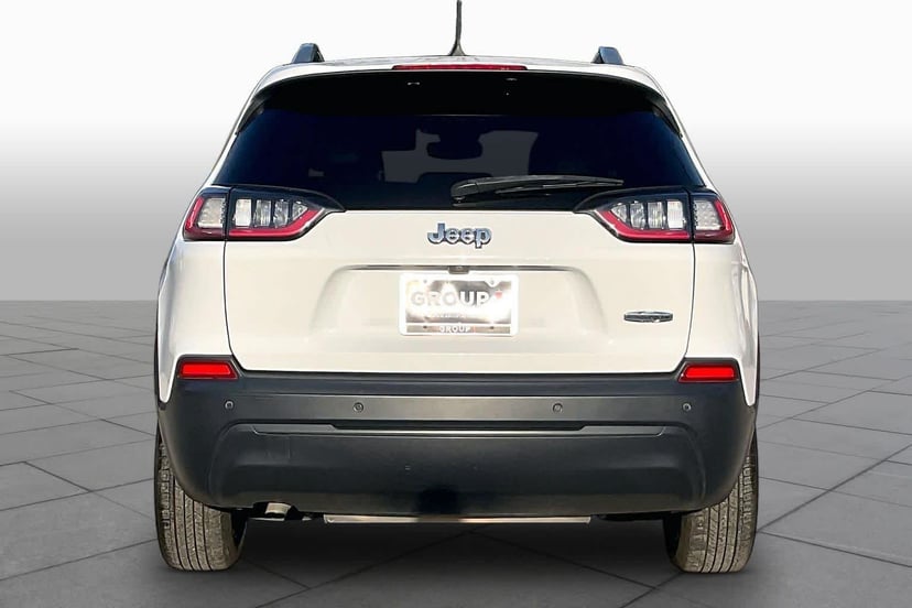 2021 Jeep Cherokee - Image 2
