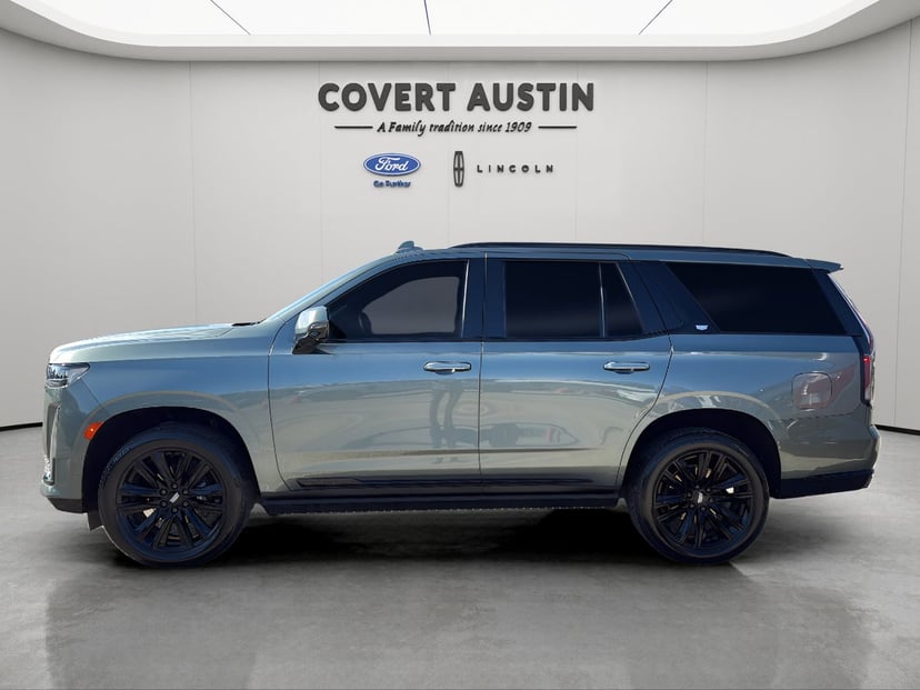 2024 Cadillac Escalade - Image 3