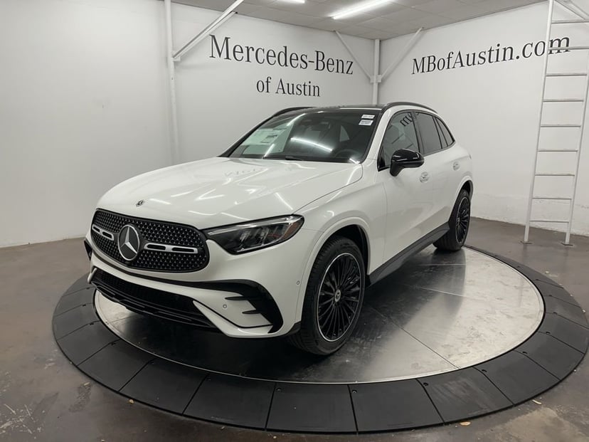 2026 Mercedes-Benz GLC - Image 2