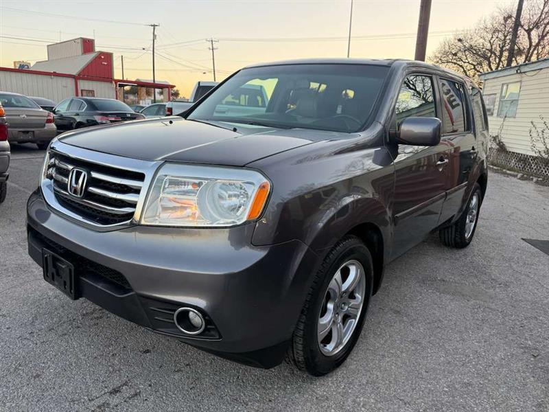 2014 Honda Pilot - Image 1