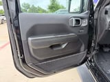 2025 Jeep Wrangler - Preview 10