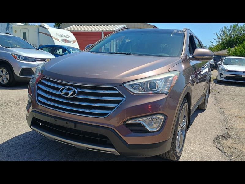 2015 Hyundai Santa Fe - Image 1