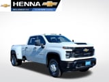 2026 Chevrolet Silverado 3500 HD - Preview 2