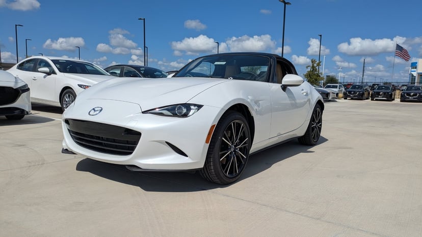 2026 Mazda MX-5 - Image 1