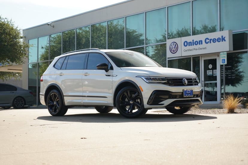 2024 Volkswagen Tiguan - Image 1