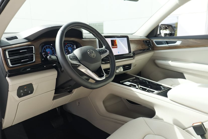2026 Volkswagen Atlas - Image 3