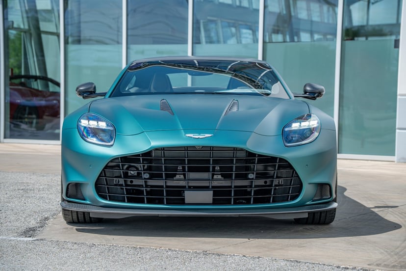 2026 Aston Martin vanquish - Image 2