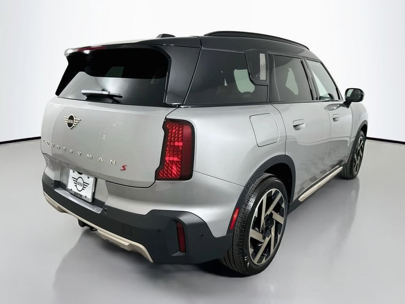 2027 MINI Countryman - Image 3
