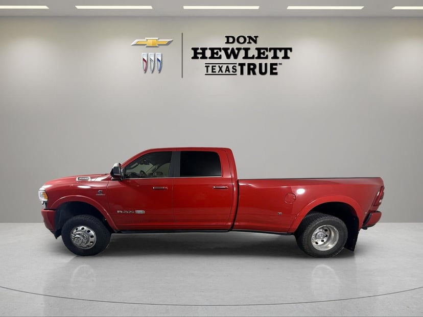 2022 Ram 3500 - Image 2