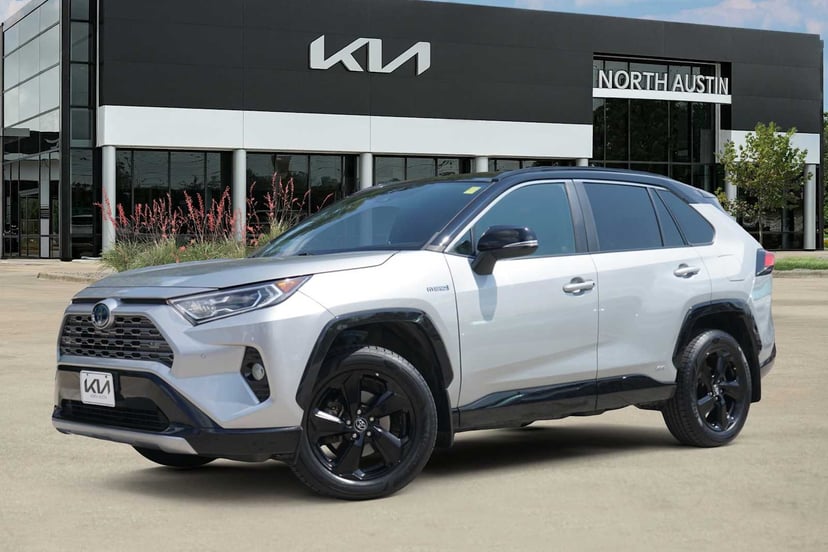 2021 Toyota RAV4 - Image 1