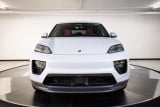 2026 Porsche Macan Electric - Preview 10