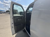 2016 Chevrolet Express Cargo - Preview 9