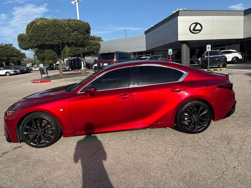 2021 Lexus IS - Image 2