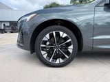 2026 Volvo XC60 - Preview 10