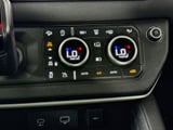 2022 Land Rover Defender - Preview 16