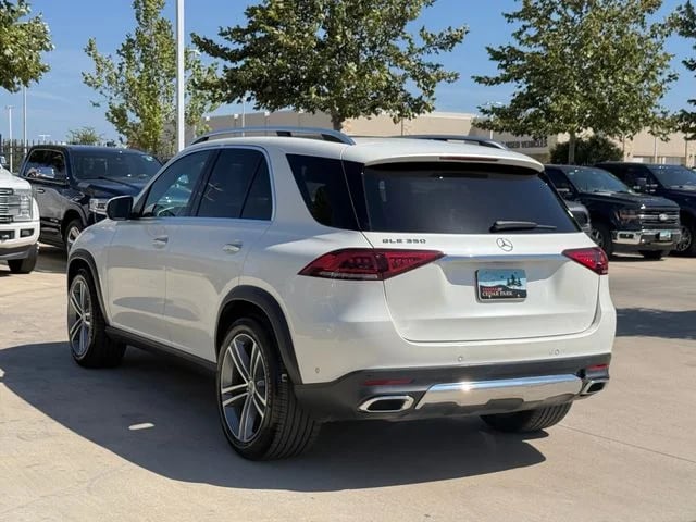 2022 Mercedes-Benz GLE - Image 2