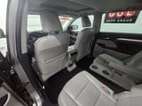 2015 Toyota Highlander - Preview 15