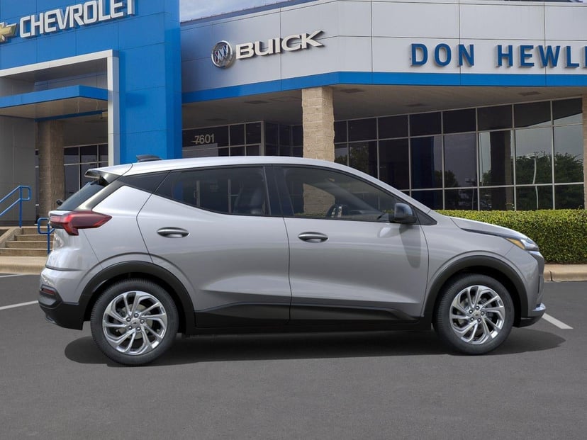 2027 Chevrolet Bolt - Image 2