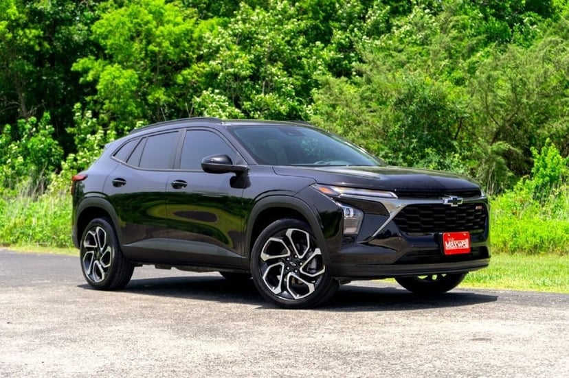2025 Chevrolet Trax - Image 1